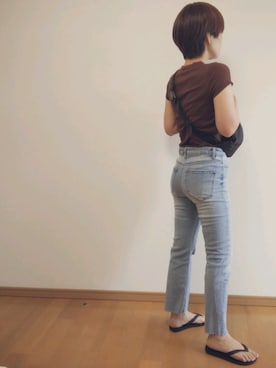 「アイテム（ビーチサンダル）」を使った、r。さん（レディース・157cm・30代）の夏コーディネート