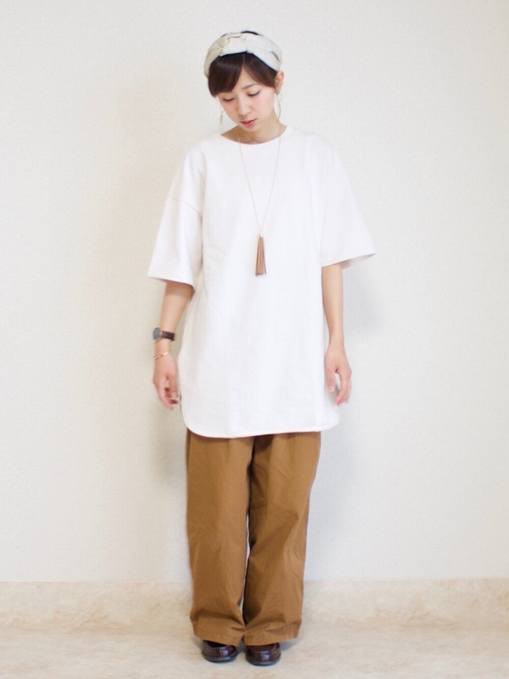 「大人カジュアル、シンプル、ラクチンコーデ、プチプラ、夏コーデ、平成最後のWEARISTAセンバツ、ワイドパンツ、UNIQLO、GU、ootd」｜「SHIPSのアイテム（ヘアバンド、ベージュ系）」を使った、ユキさん（レディース・158cm）の春コーディネートの1枚目の写真