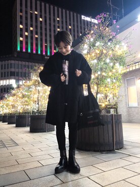 「ジーナシス」｜「アイテム（パーカー）」を使った、KINAさん（レディース・160cm）の冬コーディネート