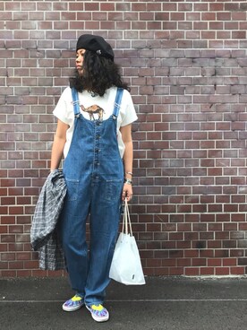 「ALDIES（アールディーズ）のアイテム（サロペット/オーバーオール）」を使った、モジャ子さん（レディース・165cm）の春コーディネート
