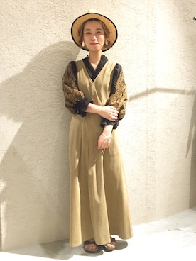 「アイテム（イヤリング）」を使った、mikako さん（レディース・160cm）の夏コーディネート