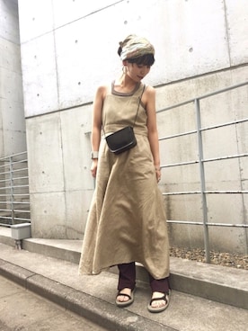 「エプロンワンピース」｜「アイテム（財布/小物）」を使った、mikako さん（レディース・160cm）の夏コーディネート