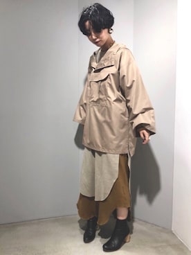 「ナイロンパーカー」｜「アイテム（ブーツ）」を使った、mikako さん（レディース・160cm）の秋コーディネート