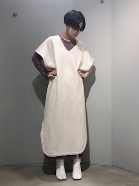 「アイテム（バングル/リストバンド）」を使った、mikako さん（レディース・160cm）の秋コーディネート