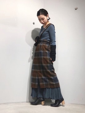 「note et silence （ノートエシロンス）のアイテム（スカート）」を使った、mikako さん（レディース・160cm）の秋コーディネート