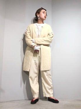 「アイテム（イヤーカフ）」を使った、mikako さん（レディース・160cm）の冬コーディネート