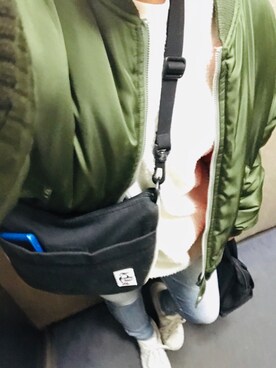 「unrelaxing（アンリラクシング）のアイテム（MA-1）」を使った、mana**さん（レディース・151cm）の冬コーディネート
