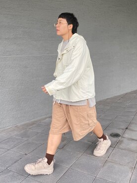 「春魚奶奶のアイテム（ジャケット/アウター、ホワイト系）」を使った、Haru🧓🏽さん（168cm）の春コーディネート