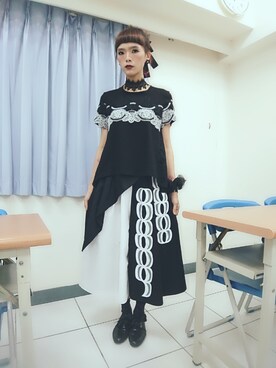 ワンピース ドレスを使った 白黒 の人気ファッションコーディネート Wear