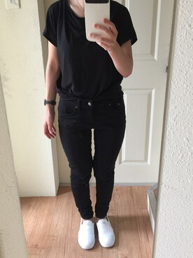 ROJNさんのコーディネート