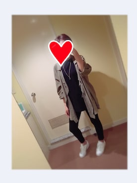 「高橋愛」｜「アイテム（アナログ腕時計）」を使った、かほ みさん（レディース・162cm）の秋コーディネート