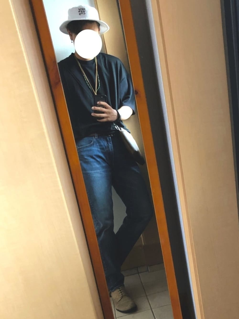 「過去code、気まぐれ、シンプル、かつ、ONLYSTYLE、シャツイン」｜「LEVI’Sのアイテム（デニムパンツ、ブルー系）」を使った、Atsushi.さん（メンズ・183cm）の夏コーディネートの1枚目の写真
