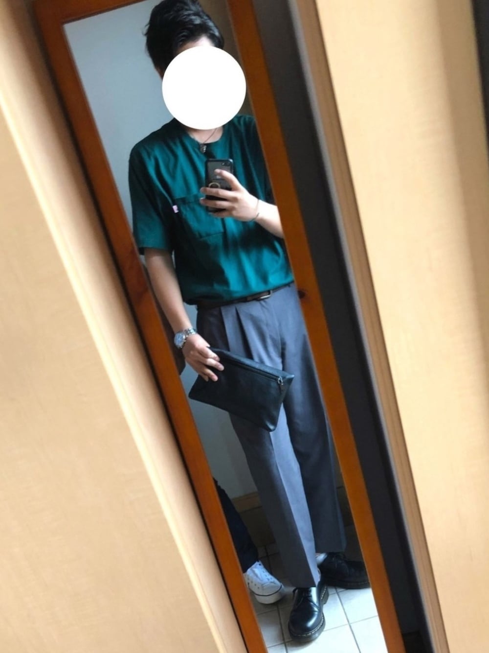 「過去code、気まぐれ、シンプル、かつ、ONLYSTYLE、シャツイン」｜「古着のアイテム（スラックス、グレー系）」を使った、Atsushi.さん（メンズ・183cm）の夏コーディネートの1枚目の写真