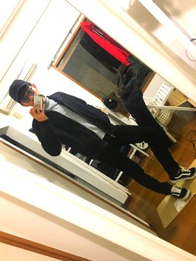 「ブラックブラック」｜Motomenさん（メンズ・183cm）の冬コーディネート