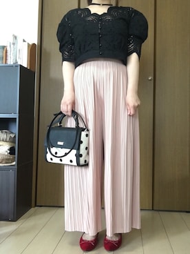 「黒×ピンク」｜「アイテム（アクセサリー）」を使った、m!u.さん（レディース・153cm）の夏コーディネート