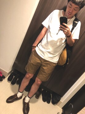 「アイテム（モカシン/デッキシューズ、ブラウン系）」を使った、hana.さん（メンズ・184cm）の夏コーディネート