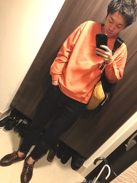 「アイテム（モカシン/デッキシューズ、ブラウン系）」を使った、hana.さん（メンズ・184cm）の秋コーディネート