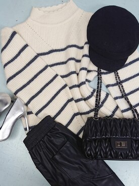 「DRES（ドレス）のアイテム」を使った、dresandmorestaffさん（レディース・164cm）の秋コーディネート