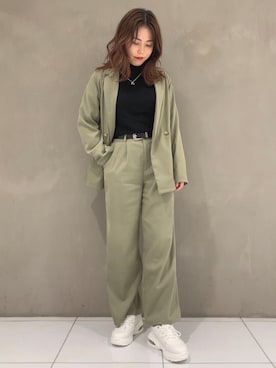 「WEGO（ウィゴー）のWEGO/ベイクドカラージャケット（テーラードジャケット、グリーン系）」を使った、niiyanatsumiさん（レディース・162cm）の冬コーディネート
