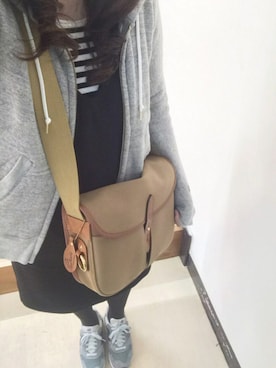 「AMERICANA（アメリカーナ）のアイテム（パーカー）」を使った、800さん（レディース・158cm）の春コーディネート