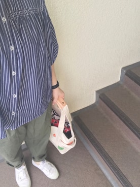 「カーキパンツ」｜800さん（レディース・158cm）の秋コーディネート