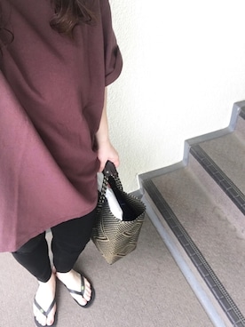 「パープル×黒」｜「アイテム（デニムパンツ）」を使った、800さん（レディース・158cm）の夏コーディネート