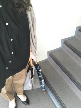 カーディガン ボレロを使った 黒ブラウス のレディース人気ファッションコーディネート Wear