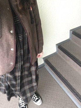 「チェックワンピース」｜「アイテム（ノーカラージャケット）」を使った、800さん（レディース・158cm）の秋コーディネート