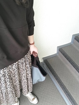 「プルオーバーパーカー」｜「アイテム（アナログ腕時計）」を使った、800さん（レディース・158cm）の秋コーディネート