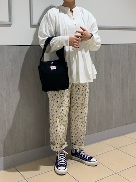 「フラワーパンツ」｜澪さん（レディース・153cm）の春コーディネート