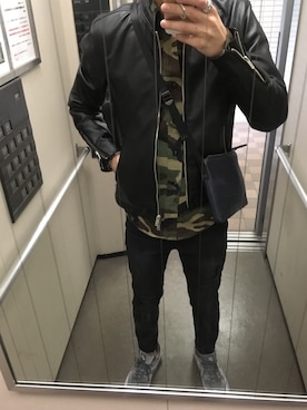 「アイテム（ライダースジャケット）」を使った、kazu8さん（メンズ・173cm・20代）の春コーディネート