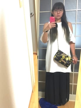 「白トップス」｜「アイテム（その他）」を使った、みひろさん（レディース・159cm）の夏コーディネート