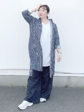 Nahoko Miyaoka is wearing MAISON DE REEFUR "ストライプ ロング シャツ ドレス"