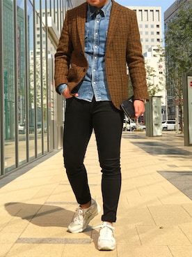 「UNIQLO（ユニクロ）のWOMEN ウルトラストレッチジーンズ（デニムパンツ）」を使った、ISSEI.Tさん（メンズ・170cm）の春コーディネート