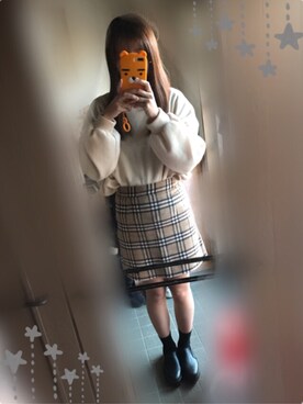 「DEJOUのアイテム（スカート、ベージュ系）」を使った、えりさん（レディース）の冬コーディネート