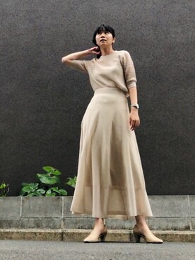 スカート ベージュ系 を使った 長身女子 の人気ファッションコーディネート Wear