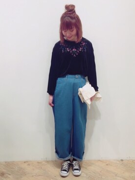 「NICE CLAUP（ナイスクラップ）のアイテム（パンツ）」を使った、𝑚 𝑖 𝑠 𝑎 𝑡 𝑜さん（レディース・161cm）の冬コーディネート