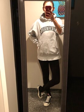 「COTORICA（コトリカ）のRIB FRONT SLIT LEGGINS（その他パンツ、ブラック系）」を使った、yukiyoさん（レディース・171cm）の秋コーディネート