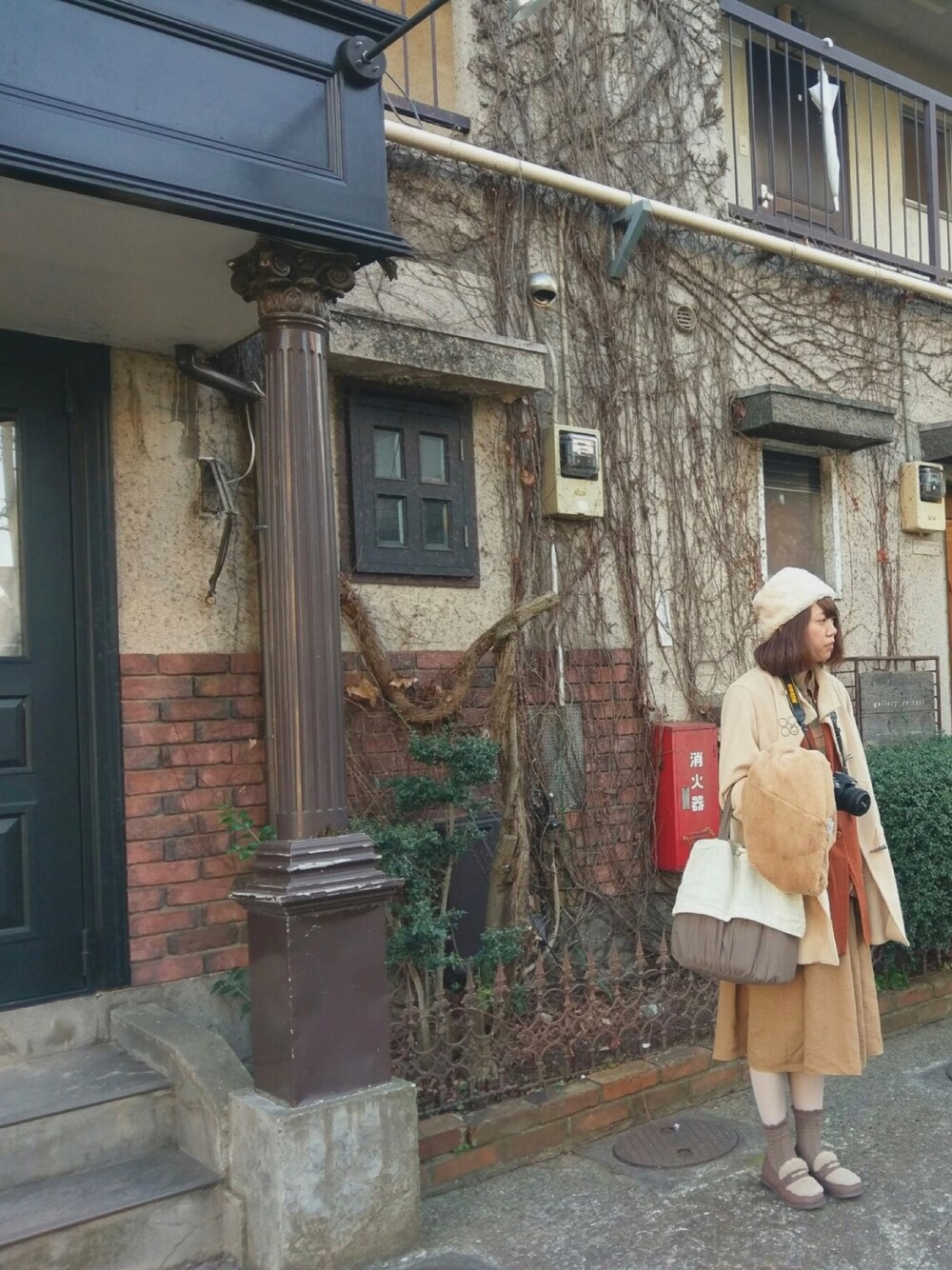 「古着、古着MIX、古着好きな人と繋がりたい、古着好きフォローしてください！」｜「USEDのアイテム（ジャケット/アウター、ベージュ系）」を使った、f u a ∴さん（レディース・162cm）の冬コーディネートの1枚目の写真