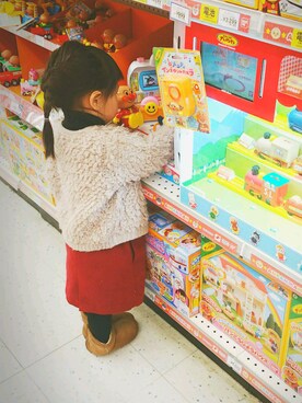 「あみこみヘア」｜k*さん（キッズ・90cm）の冬コーディネート