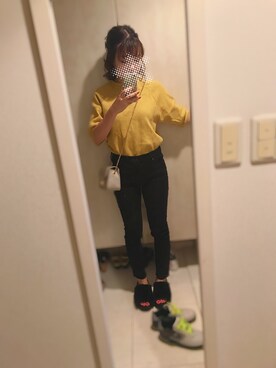 「UNIQLO（ユニクロ）のWOMEN ウルトラストレッチジーンズ（デニムパンツ）」を使った、コトさんさん（レディース・157cm）の秋コーディネート