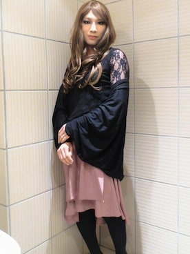「アイテム（ポンチョ）」を使った、西村らんさん（メンズ・170cm）の春コーディネート