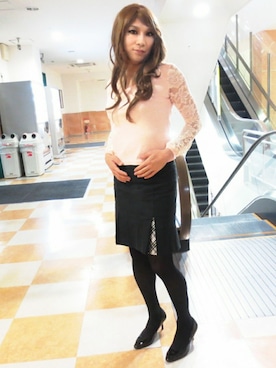 「アイテム（スカート、ブラック系）」を使った、西村らんさん（メンズ・170cm）の春コーディネート