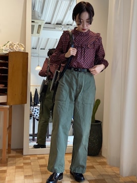 「チャイルドウーマン」｜Iwaさん（レディース・160cm）の秋コーディネート
