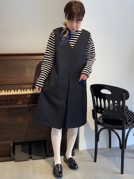 「アイテム（ジャンパースカート）」を使った、Iwaさん（レディース・160cm）の秋コーディネート