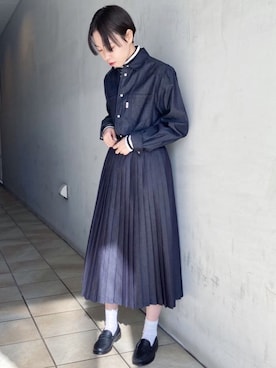 「アイテム（デニムスカート）」を使った、Iwaさん（レディース・160cm）の冬コーディネート