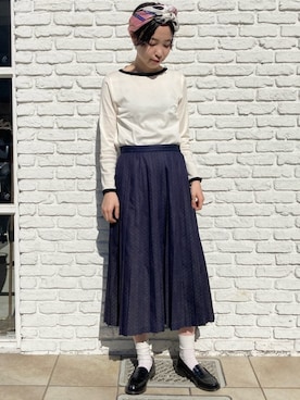 「アイテム（デニムスカート）」を使った、Iwaさん（レディース・160cm）の冬コーディネート