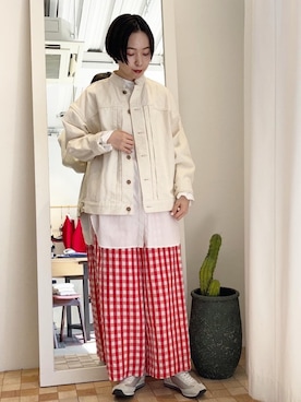 「アイテム（デニムジャケット）」を使った、Iwaさん（レディース・160cm）の春コーディネート