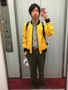 「黒リュック」｜「アイテム（ブルゾン）」を使った、Ringringさん（メンズ・172cm）の春コーディネート