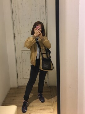 「WEGO（ウィゴー）のアイテム（ショルダーバッグ、ブラウン系）」を使った、Alice Shekさん（レディース）の秋コーディネート